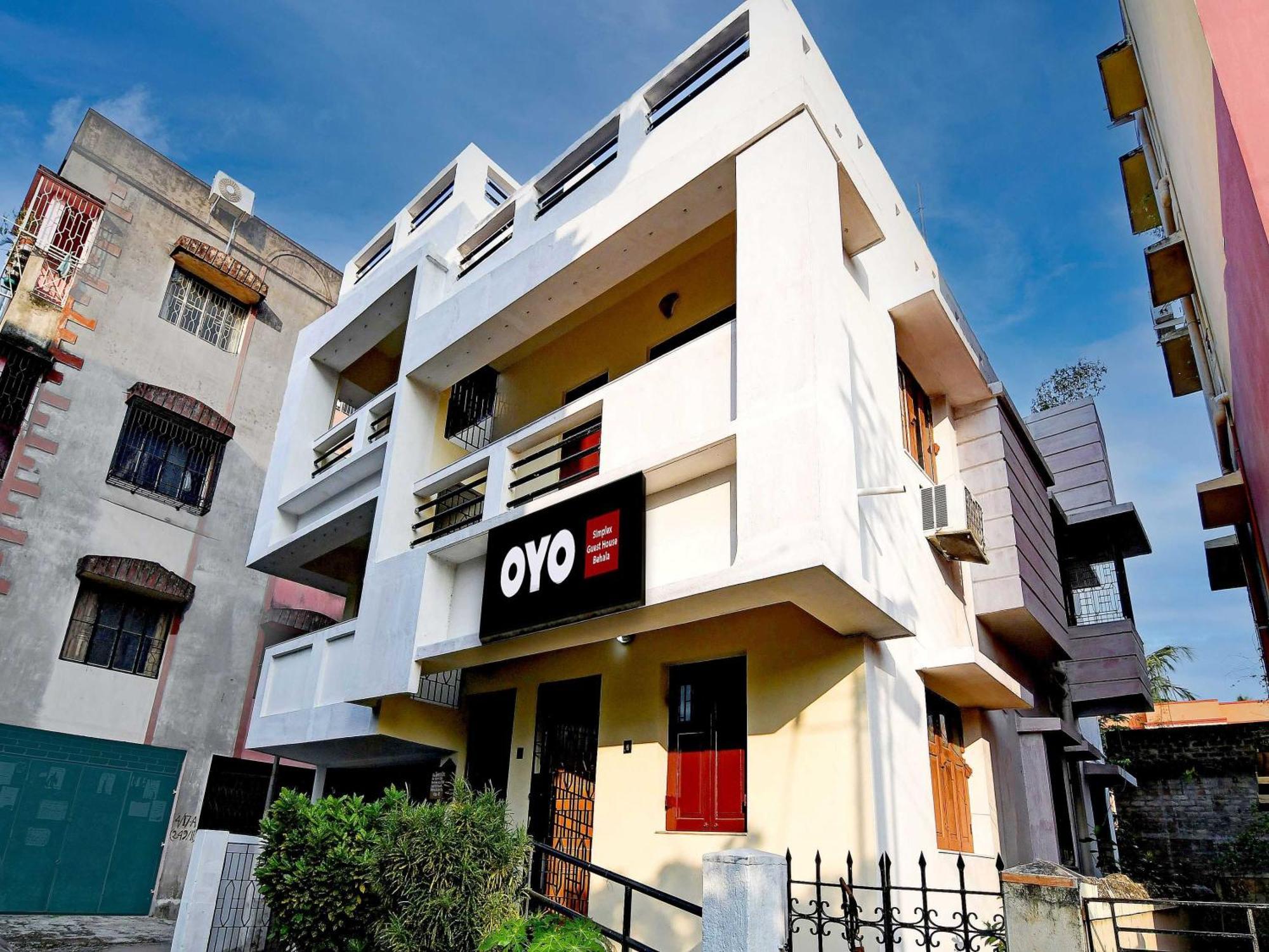 Oyo Simplex Guest House Behala 加尔各答 外观 照片