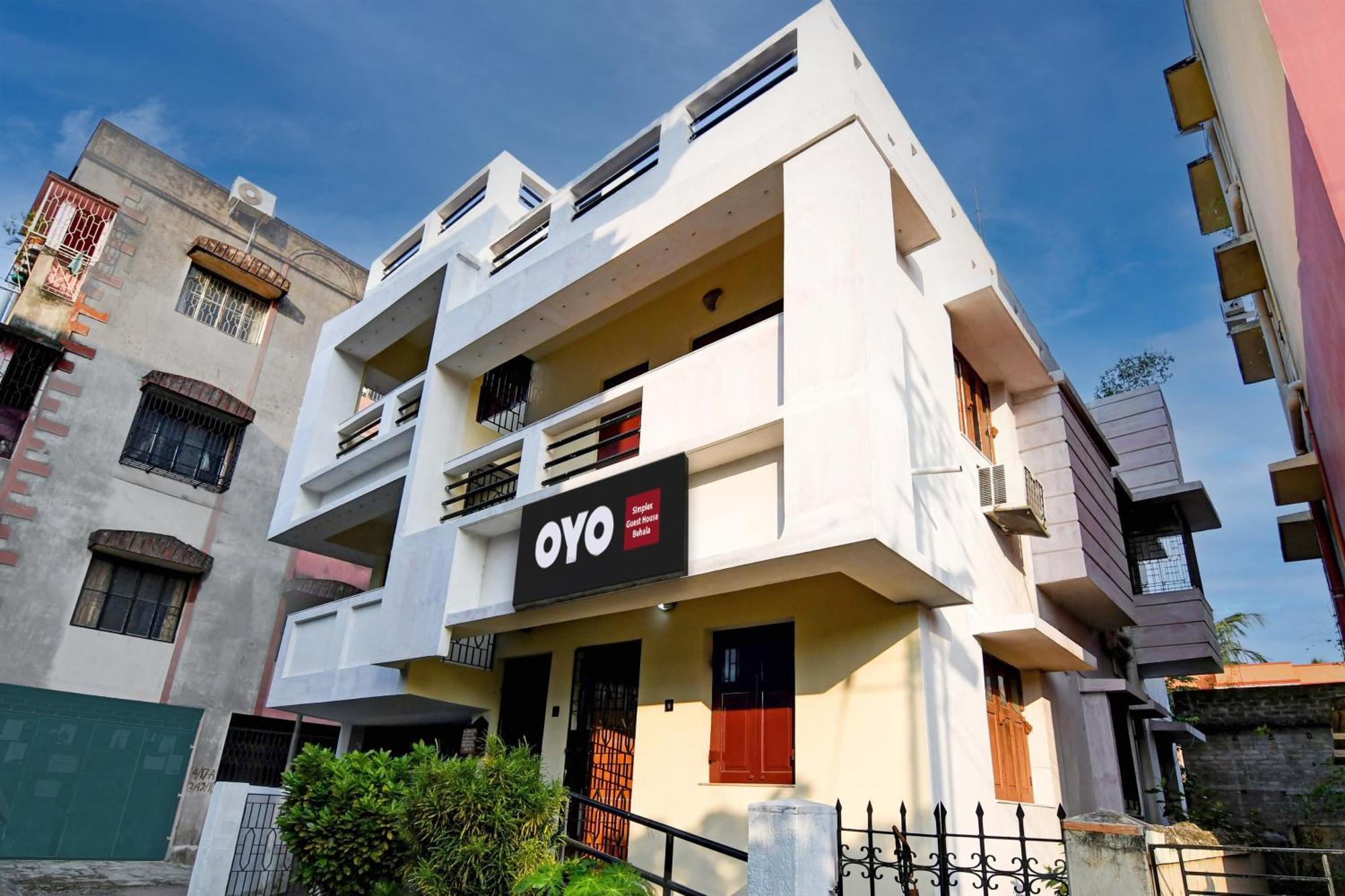 Oyo Simplex Guest House Behala 加尔各答 外观 照片